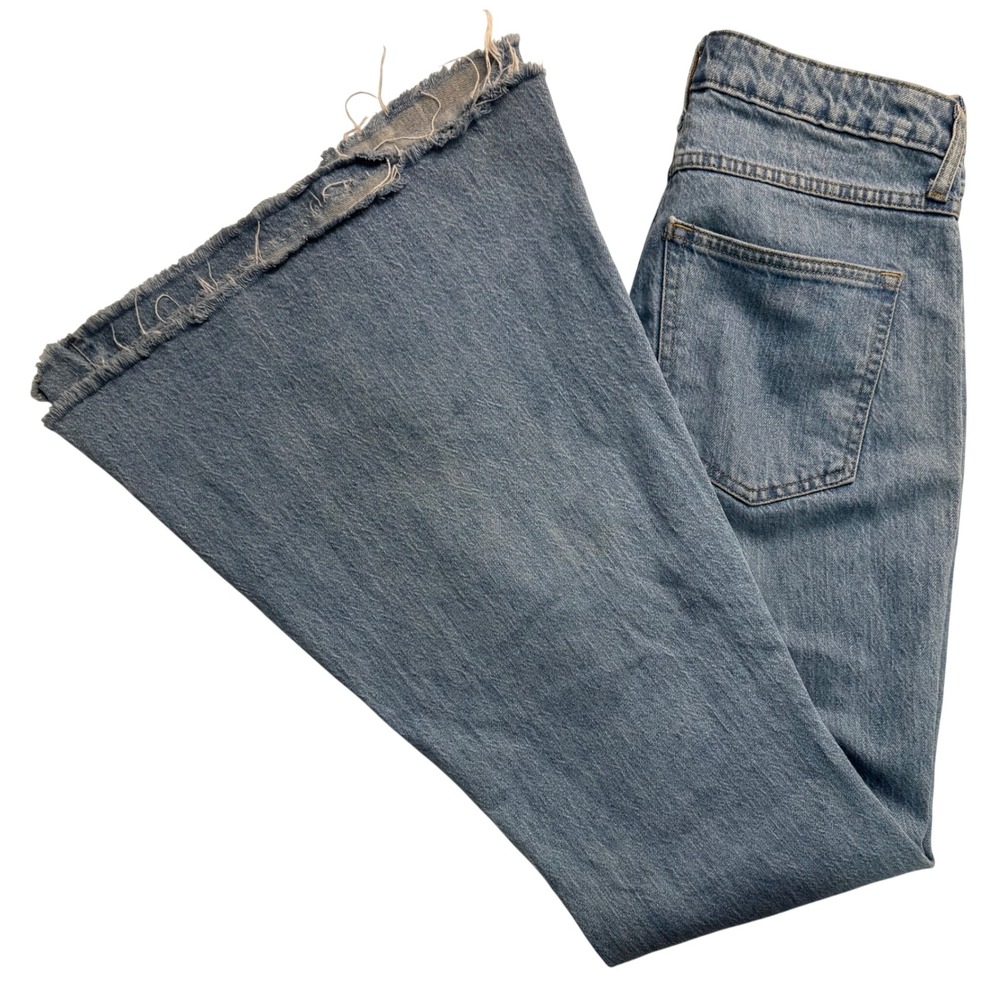 Forever 21 Premium High Rise Flare Jeans Blue Denim Raw Hem 28 Waist